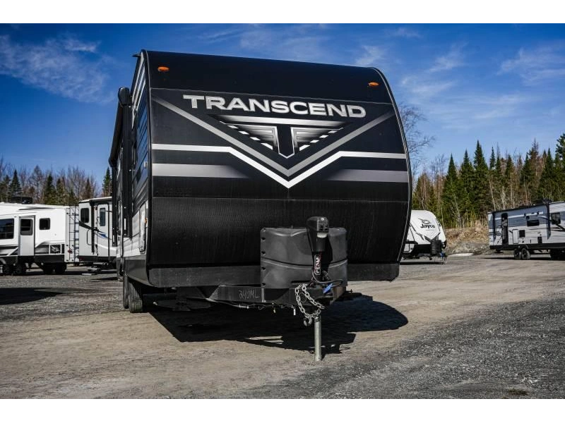 Grand Design Transcend 240ml 2022 alt