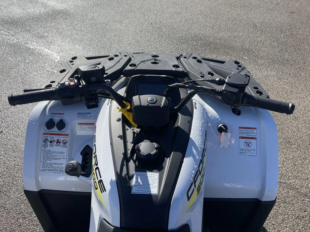 2026 Cfmoto Cforce 500 alt