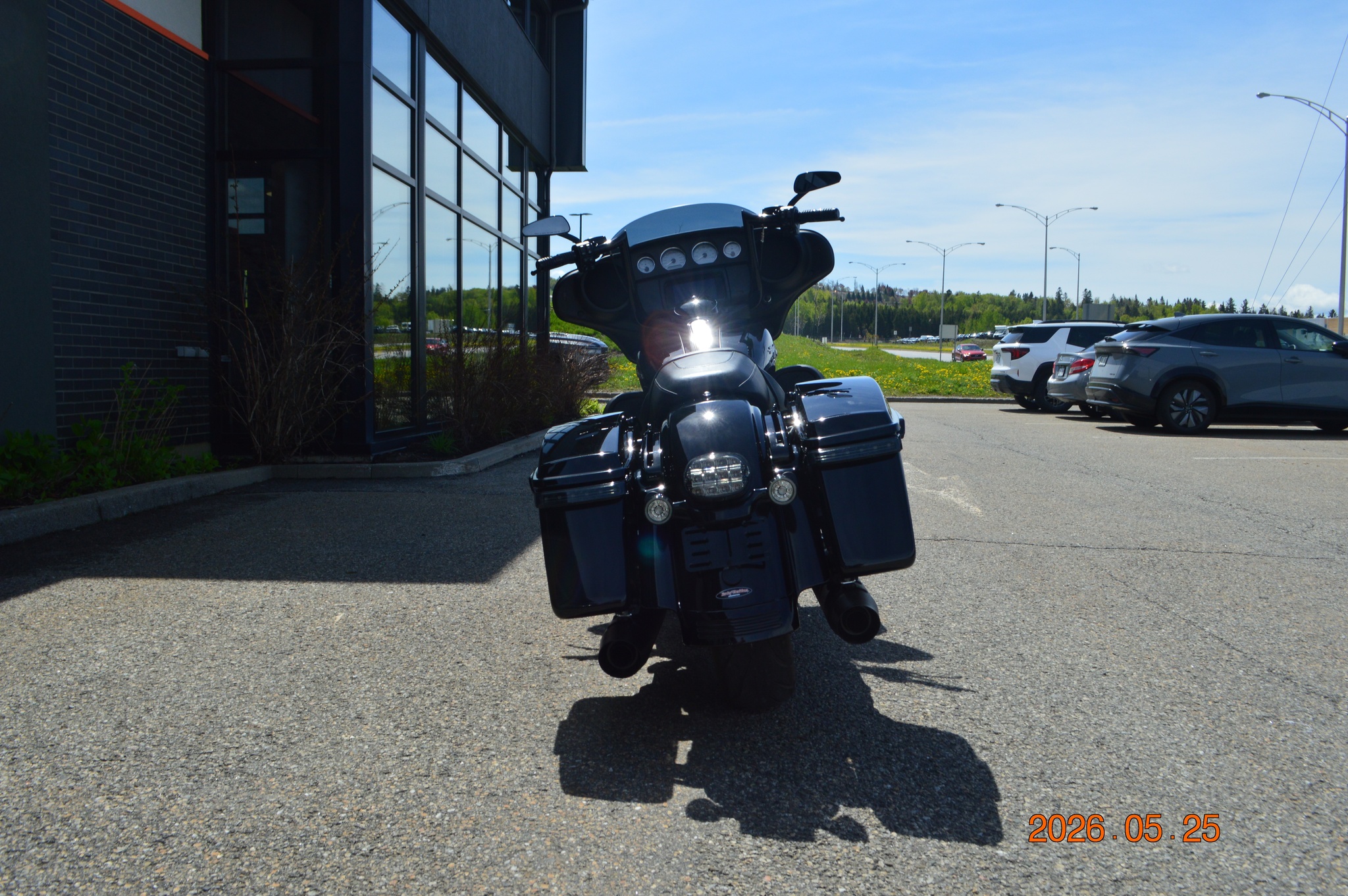 2020 Harley-Davidson FLHX thumbnail 3