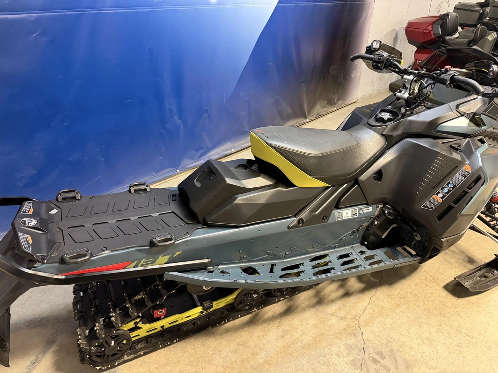 Ski-doo Renegade Xrs 900 Turbo R Xr-s 2026 alt