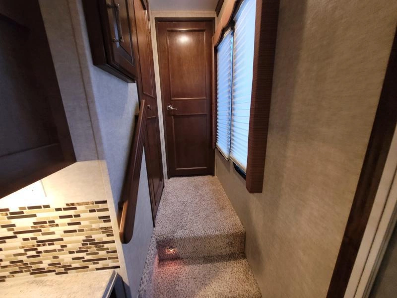 Keystone Rv Alpine 3250rl 2013 alt