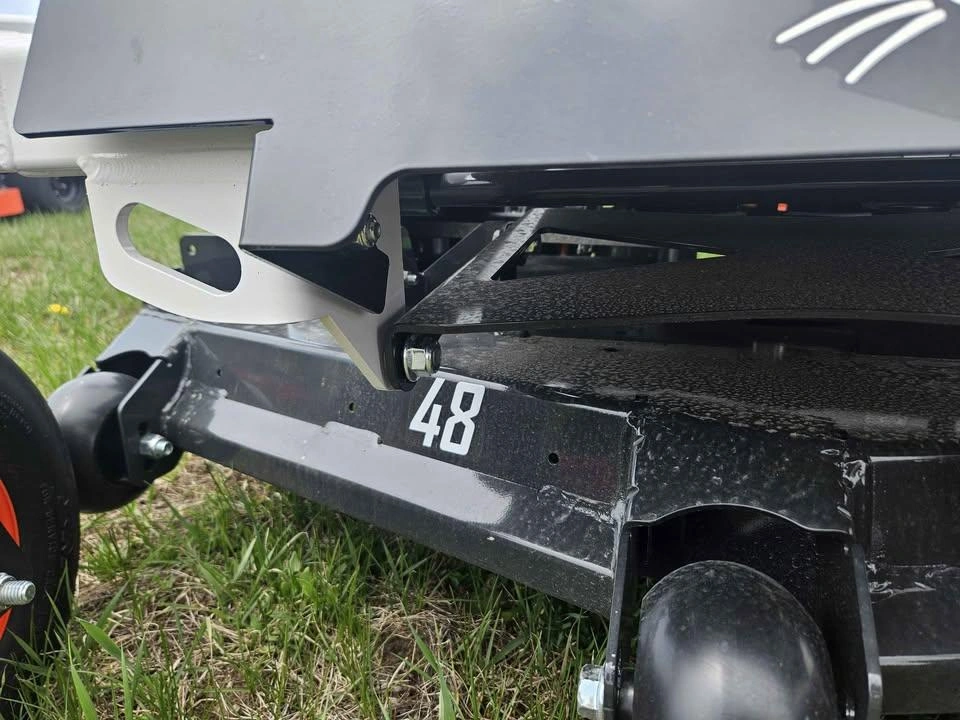 2026 Bobcat Zt3000 48'' alt
