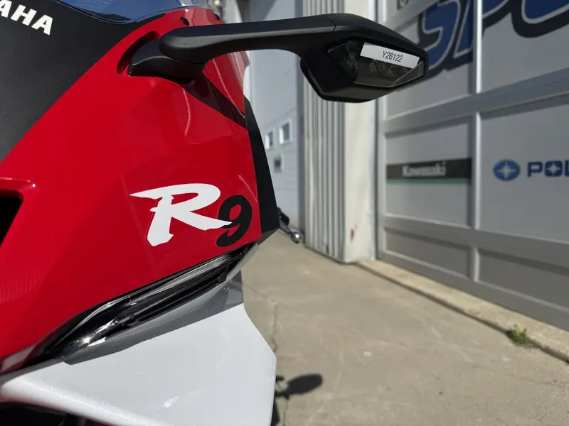 2026 Yamaha YZF-R9 70e ANNIVERSAIRE thumbnail 9