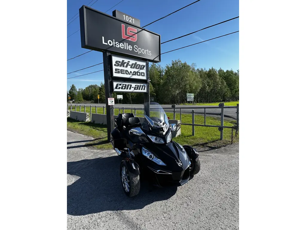 2014 Can-Am RT Limited