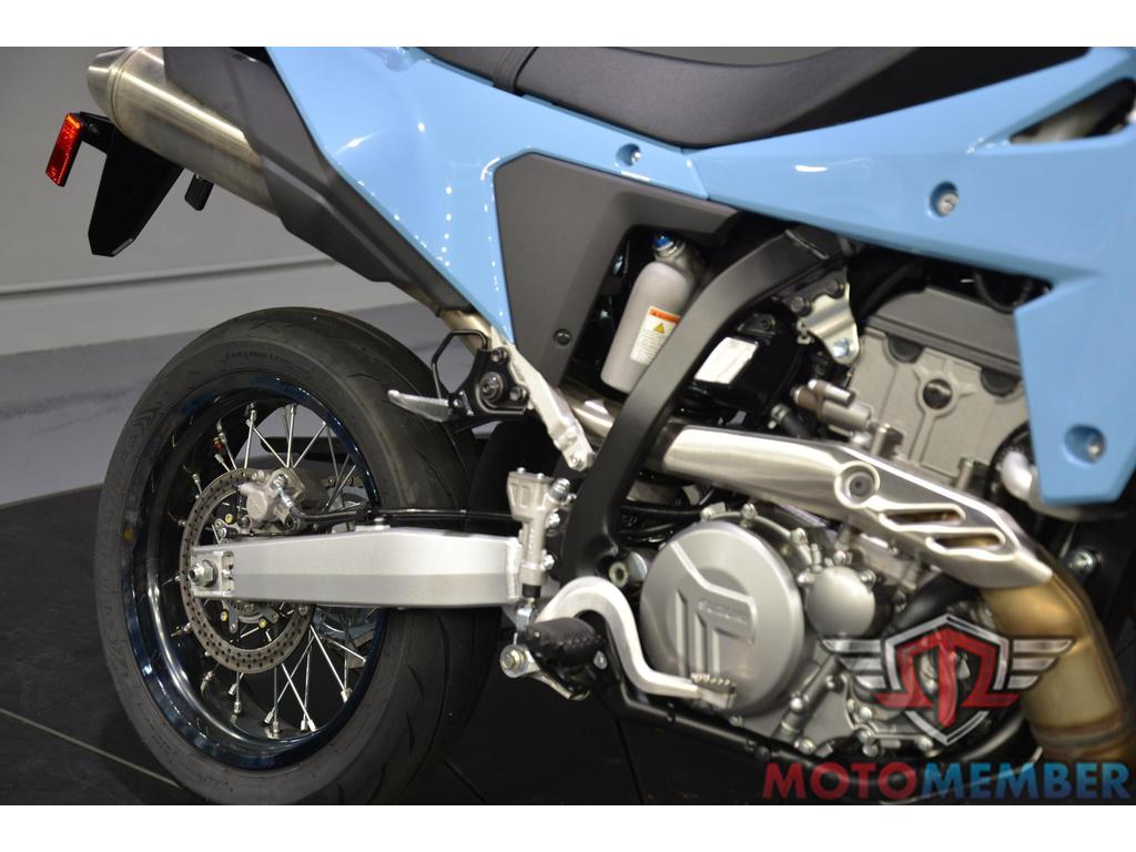 2025 Suzuki DR-Z 400SM for Sale