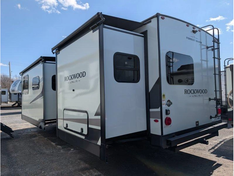 Forest River Rockwood Ultra Lite 2608bs 2026 alt