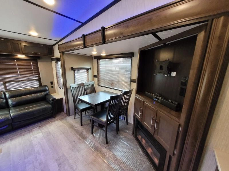 Crossroads Volante 240rl 2019 alt