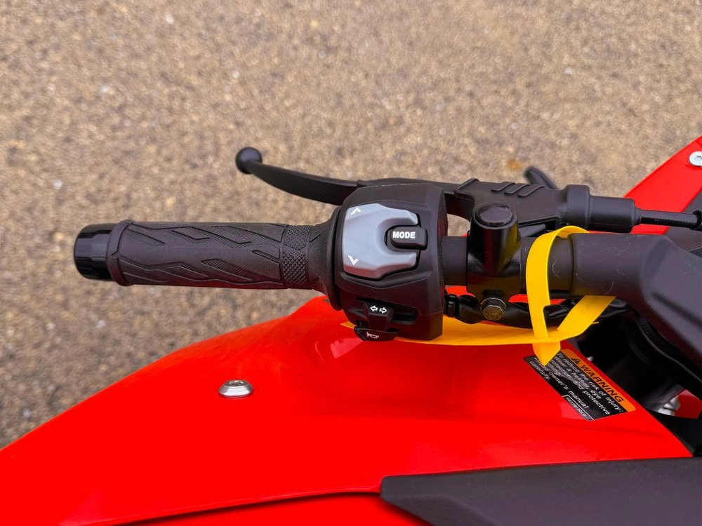 2026 Suzuki Gsx-8r alt