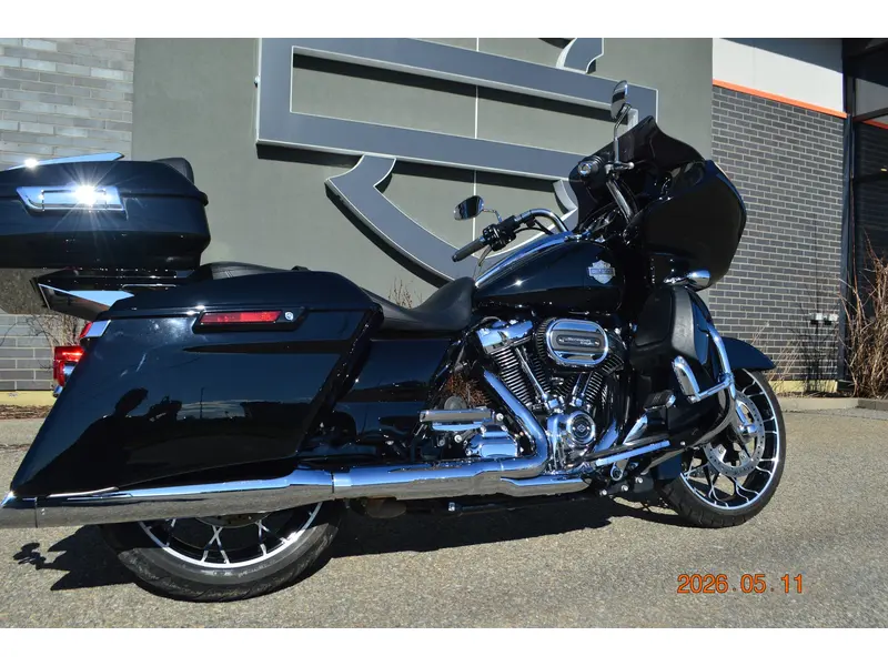 2022 Harley-Davidson FLTRXS thumbnail 2