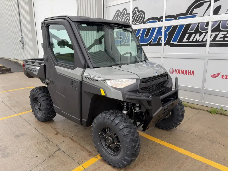 2027 Polaris RANGER XP 1000 CAB thumbnail 3