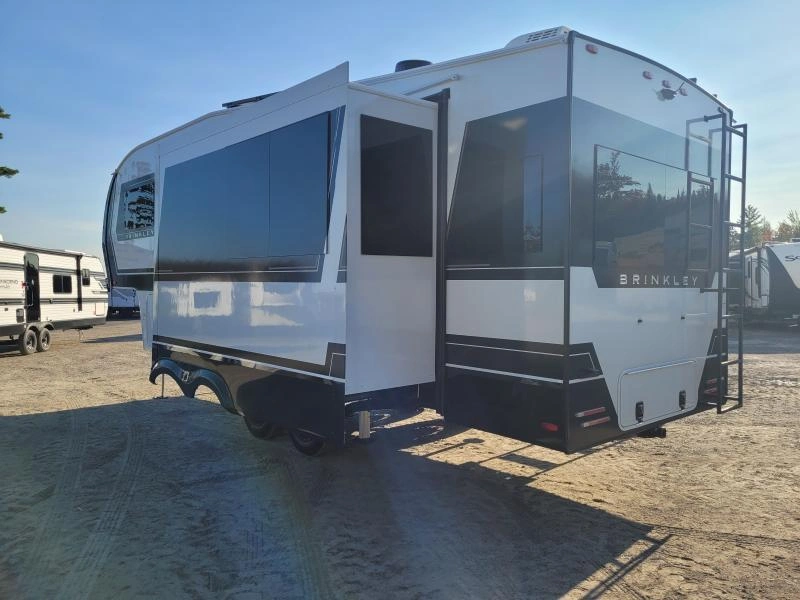2026 Brinkley Model Z Z2670 alt