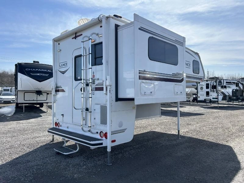 Lance Camper Lance 855s 2021 alt