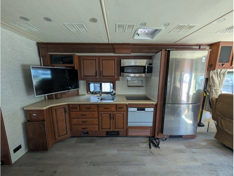 Fleetwood Expedition 38b 2012 alt