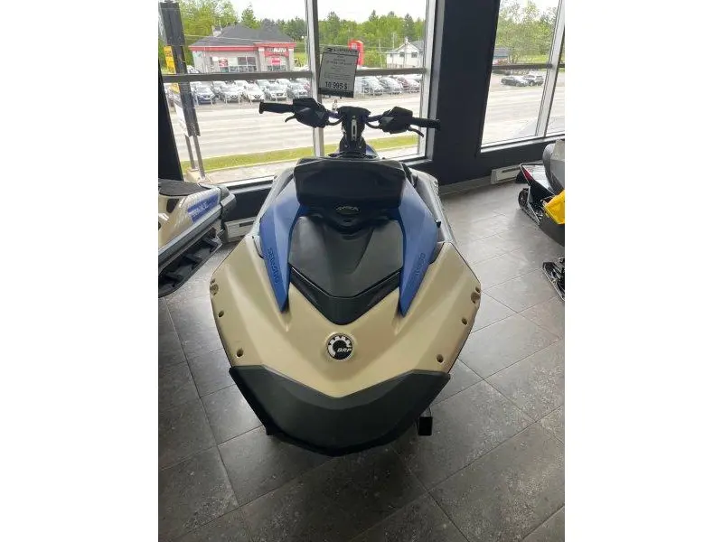 2025 Sea-Doo Spark Trixx 1P (Audio) thumbnail 2