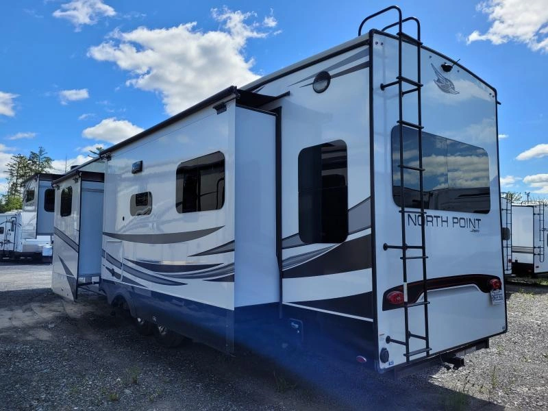 Jayco North Point 377rlbh 2022 alt