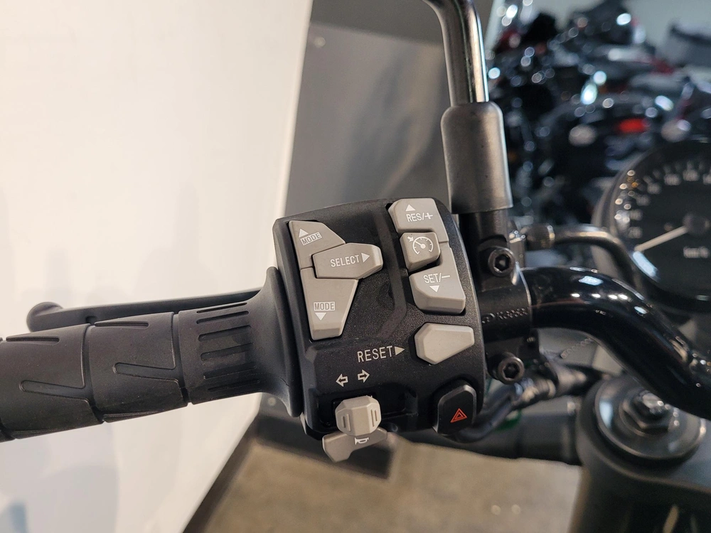 2026 Kawasaki Z900rs *5.99%/84 Mois💳 alt