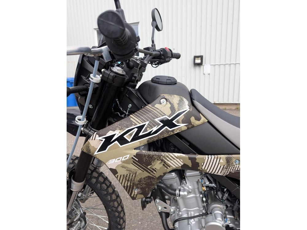 Kawasaki Klx300 Semi-camo 🎯 Moto Double Usage Route Sentier Crf300l Drz400 Wr250r Dual Sport Plaquée 🟢 2026 alt