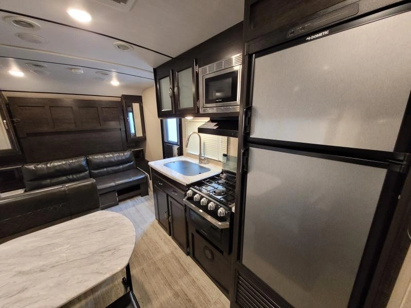 Coachmen Northern Spirit 2342bh 2019 alt