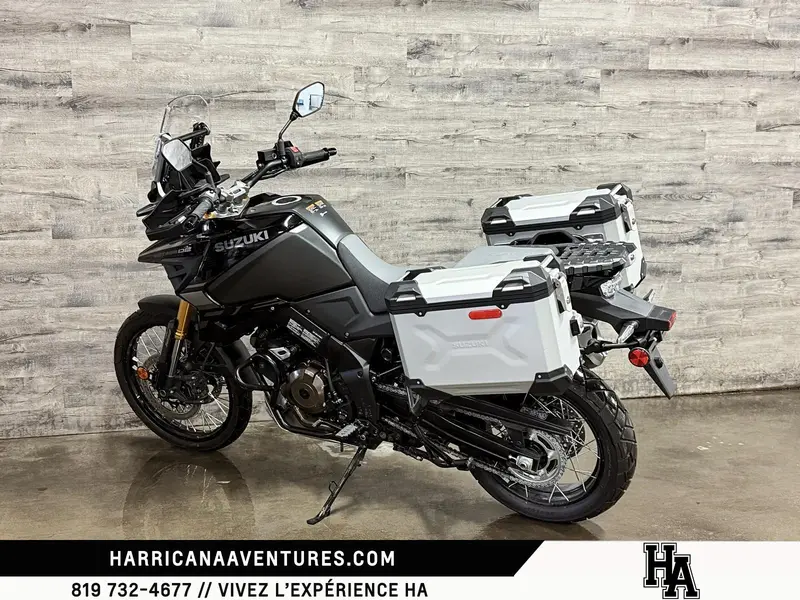2024 Suzuki V-STROM 1050DE ADVENTURE NOIR thumbnail 3
