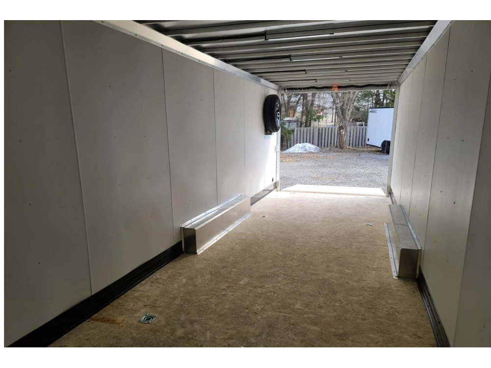 2026 Nitro Nitro Nc Enclosed Series 8.5' X 28' Ta alt