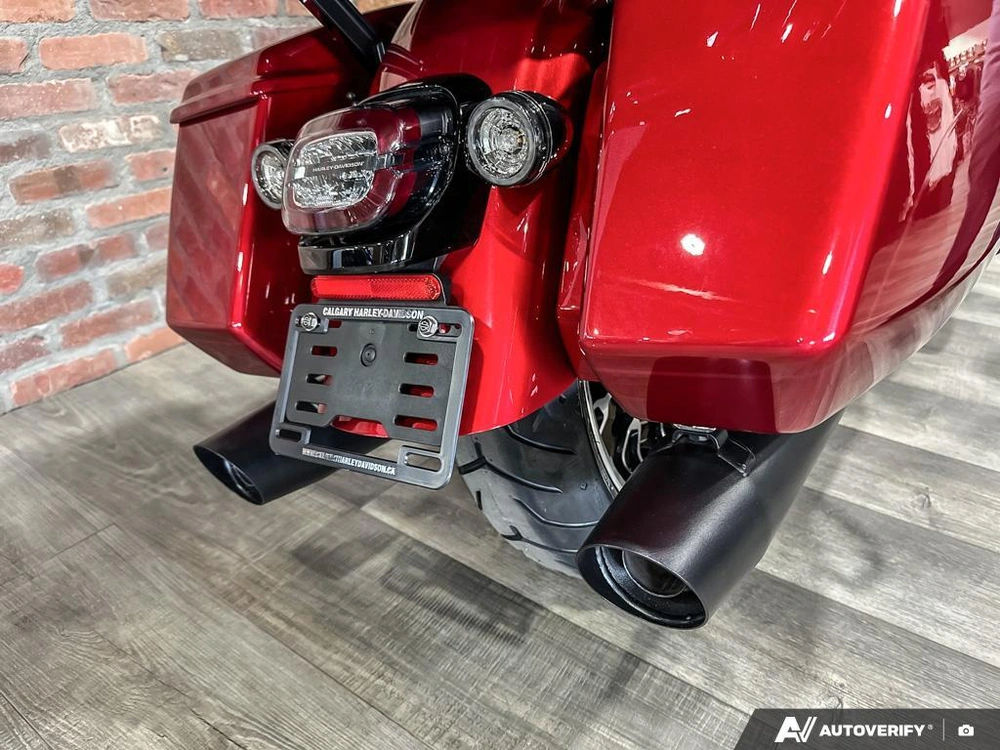 2026 Harley-davidson Street Glide Limited alt