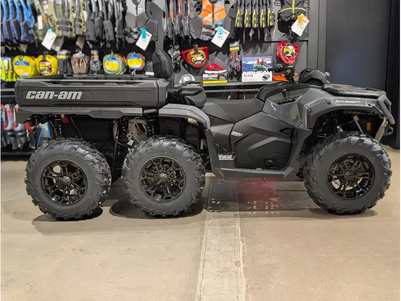 2026 Can-Am Outlander 6x6 DPS 850 Max w/Winch and Bumper thumbnail 3