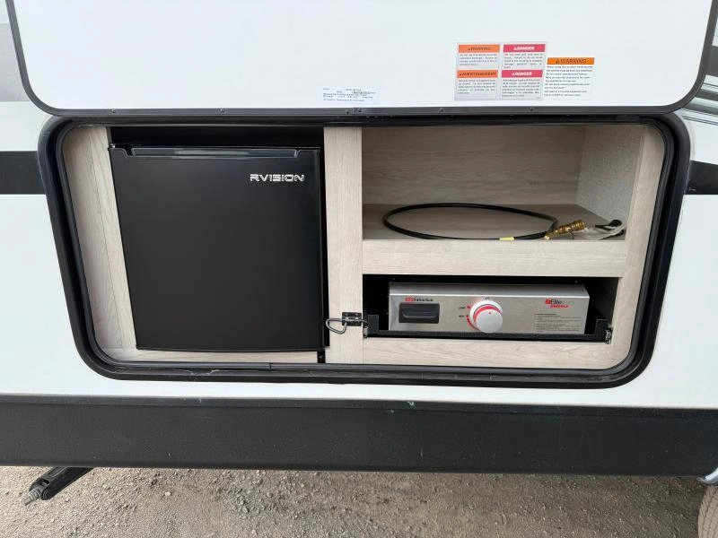 Kz Connect C241bhkse 2022 alt