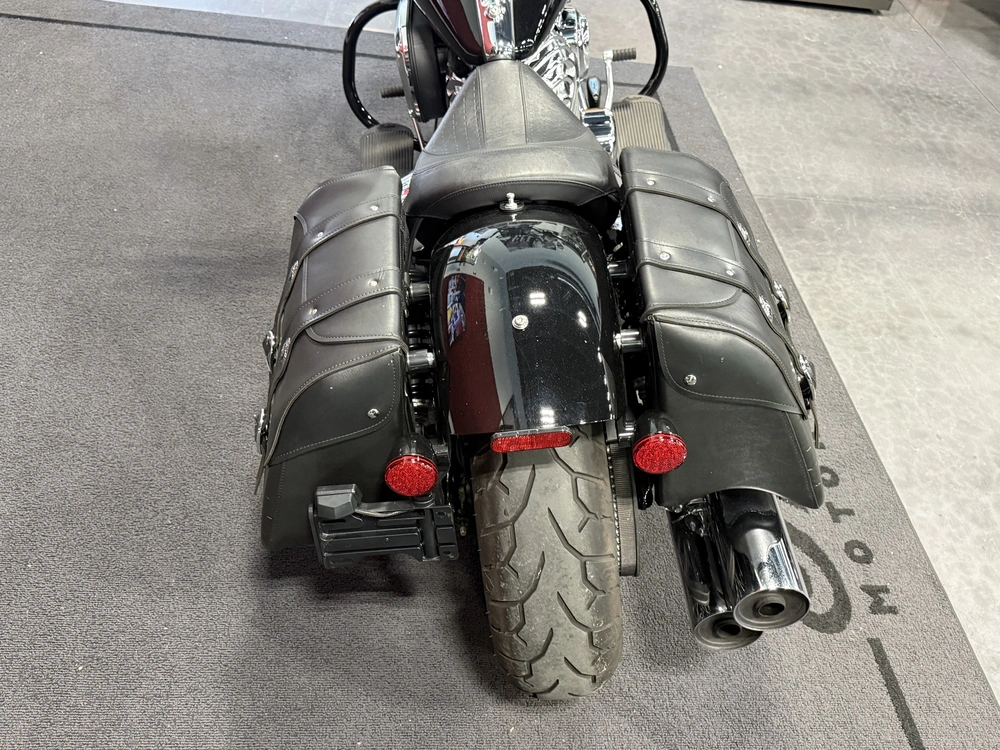 2023 Indian Motorcycle Super Chief Ltd Abs, Black Metallic, 49st alt