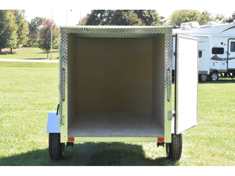 2026 Rhino Galvanized Enclosed 4' x 8' SA