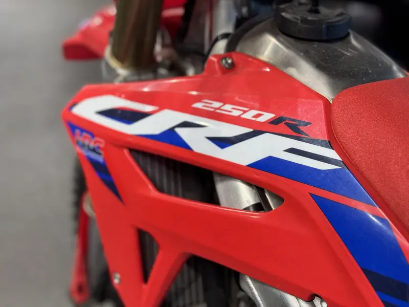 2024 Honda CRF 250R thumbnail 4