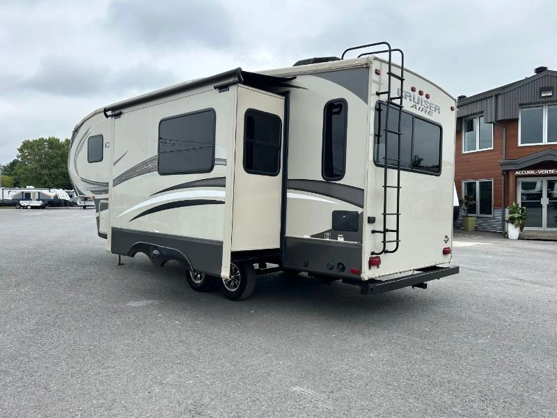 Crossroads Cruiser 25se 2016 alt