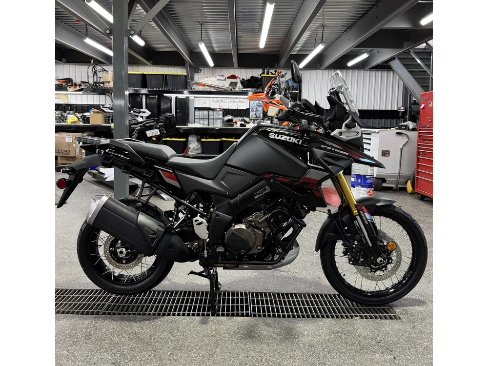 Suzuki V-strom 1050de 2026 alt