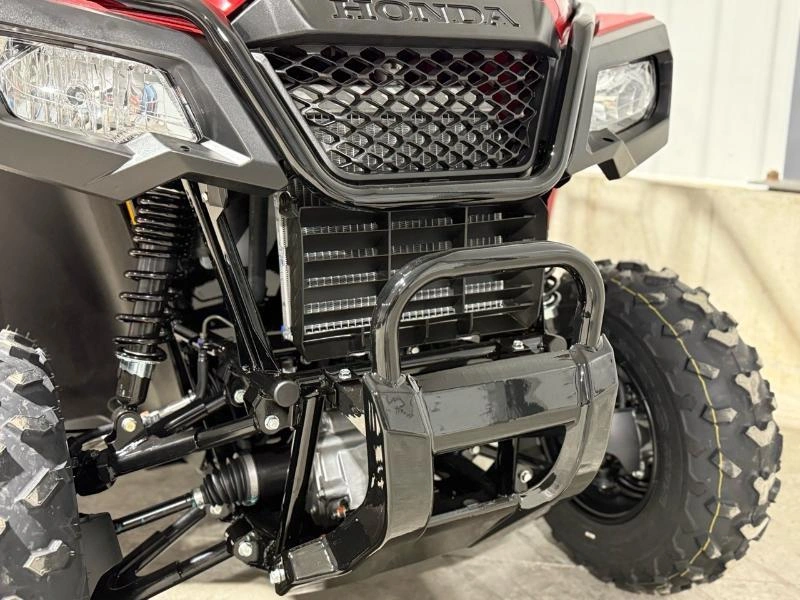 2026 Honda Pioneer 520 alt