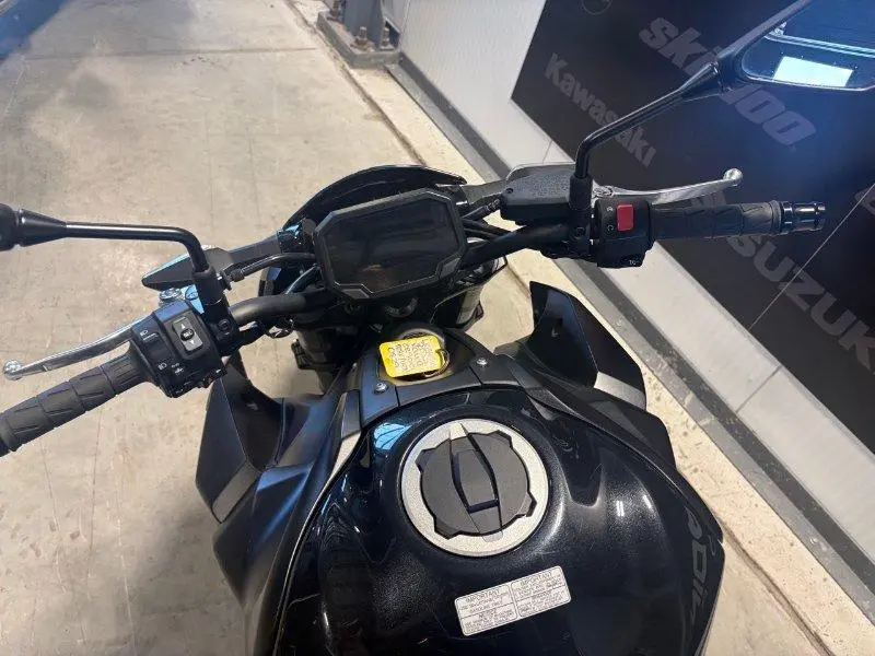2022 Kawasaki Z 900 abs thumbnail 5
