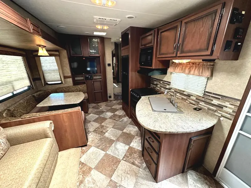 2015 Crossroads RV RFZ27CK FW-REZERVE thumbnail 15