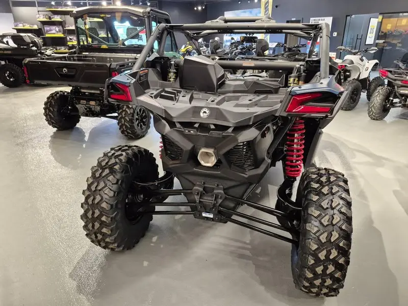 2026 Can-Am MAVERICK DS TURBO RR thumbnail 3