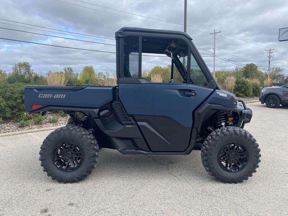 2026 Can-am Defender Limited Hd11 alt