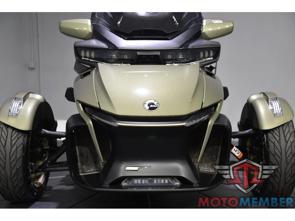 2021 Can-am Spyder Rt Sea-to-sky alt