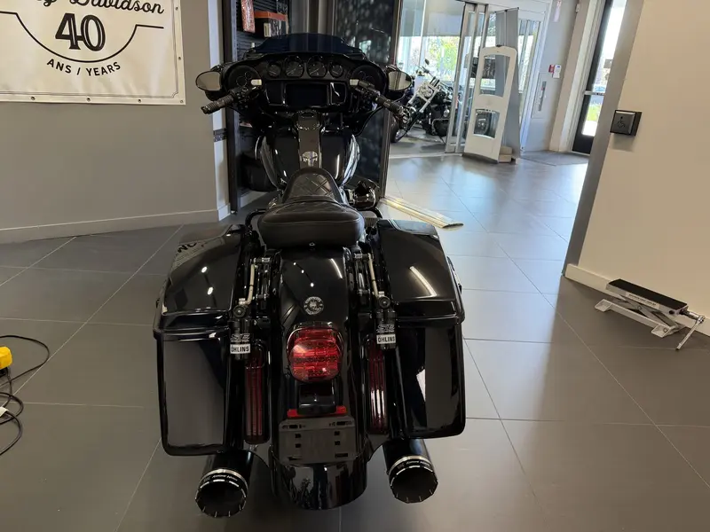 2022 Harley-Davidson CVO Street Glide FLHXSE FLHXSE thumbnail 6
