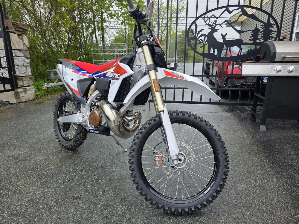 2026 Fantic Xe300 Rw alt
