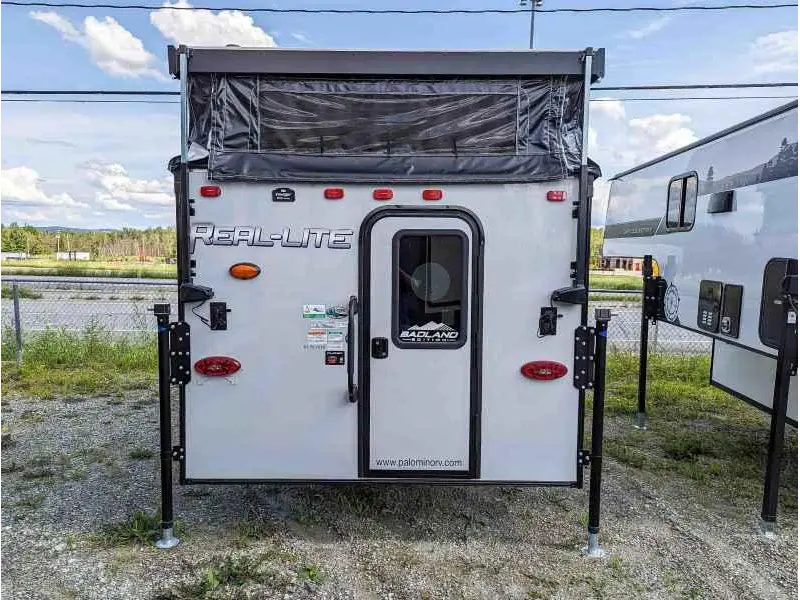 2023 Palomino Real Lite