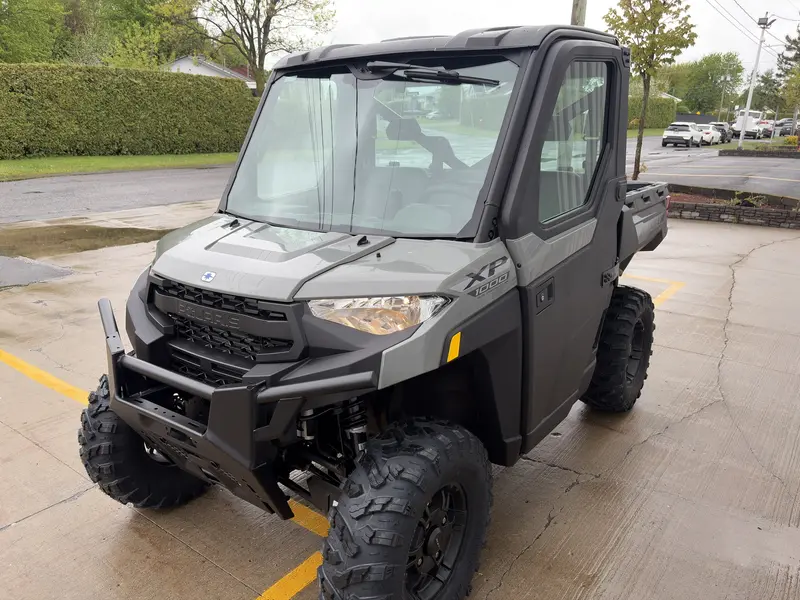 2027 Polaris RANGER XP 1000 CAB thumbnail 5