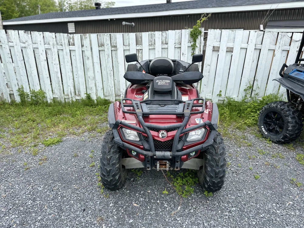 2010 Can Am Outlander Max Ltd alt