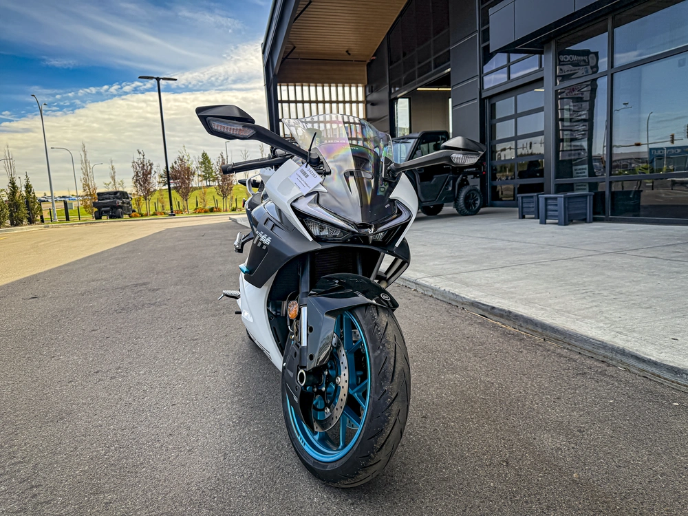 2026 Cfmoto 675ss alt