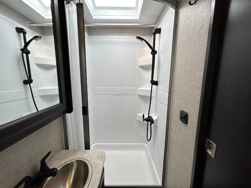 Jayco Redhawk 26m 2023 alt
