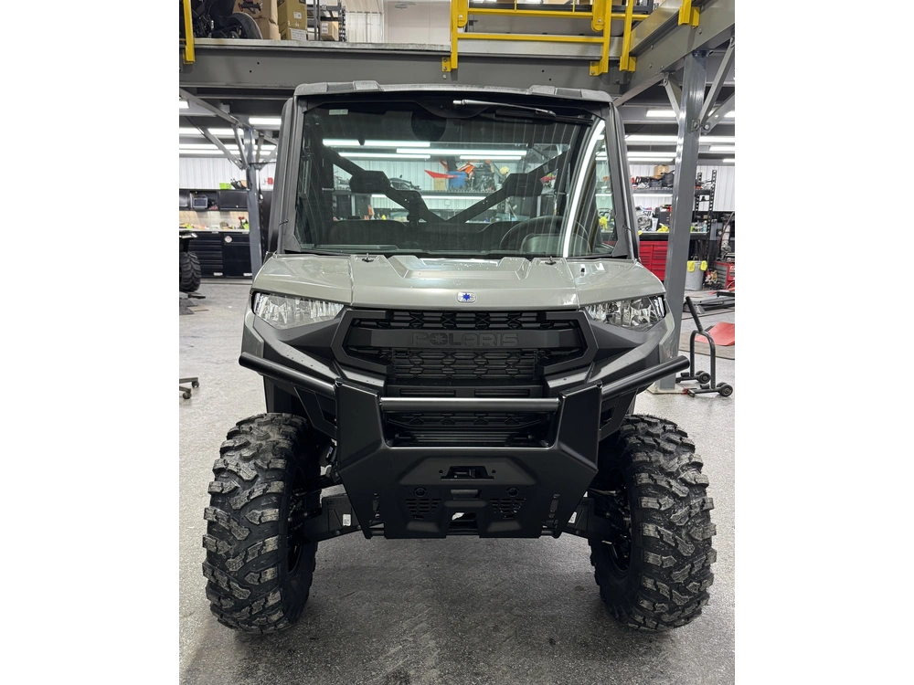2027 Polaris Ranger Xp 1000 Cab alt