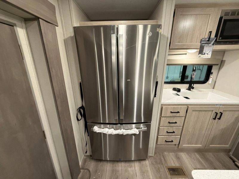 2026 Coachmen Catalina 323maze alt