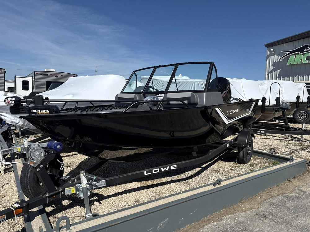 2026 Lowe Boats Fish And Ski Fs 1625 alt