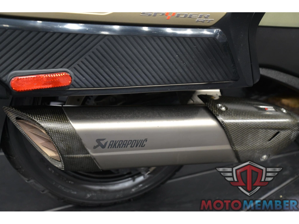 2021 Can-am Spyder Rt Sea-to-sky alt
