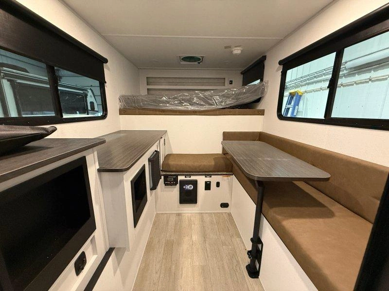 Palomino Real Lite 580h 2026 alt